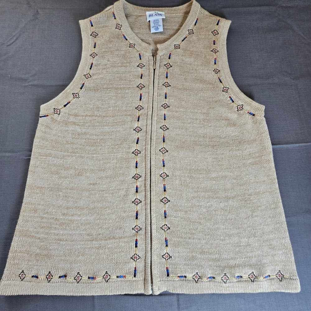 Blair Women's Sleeveless Knit Vest Top Large Embroidered‎ Zip Front Beige
